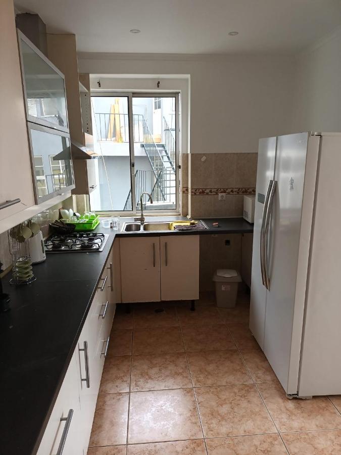 Low Cost Desterro Apartments Lissabon Exterior foto